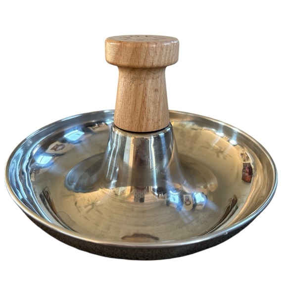 Lovevery Tip And Turn Stainless Steel Explorer Play Kit Spin Top Learning Toy - Picture 2 of 4